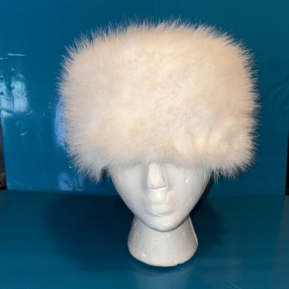 Retrofete Contessa Faux Fur Hat - Picture 2 of 3